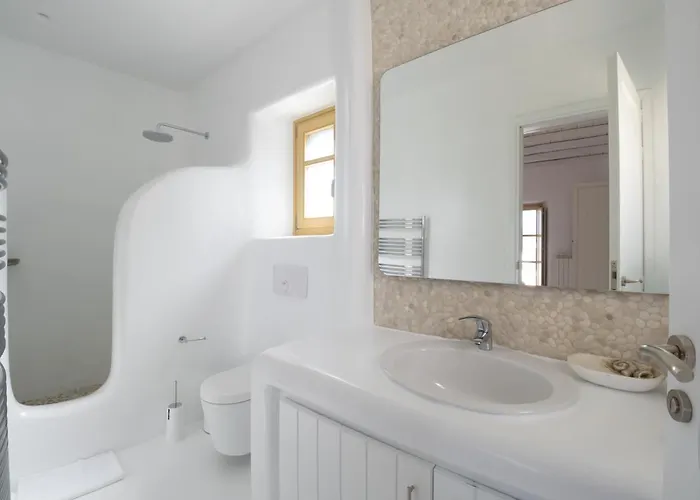 Mykonos Ag In Psarou * Mykonos Town